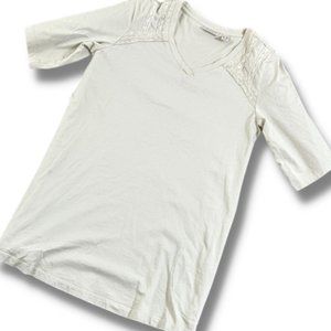 Lori Goldstein LOGO Classic Tee Shirt (XXS)